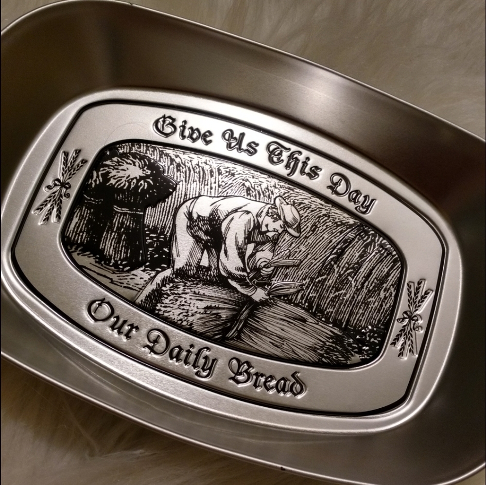 Tray